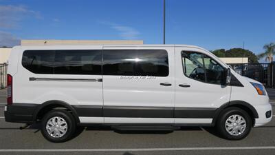 2022 Ford Transit 350 XLT Low Roof 10 Passenger Captain Seats - Photo 9 - Long Beach, CA 90807