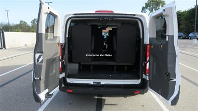 2022 Ford Transit 350 XLT Low Roof 10 Passenger Captain Seats - Photo 14 - Long Beach, CA 90807