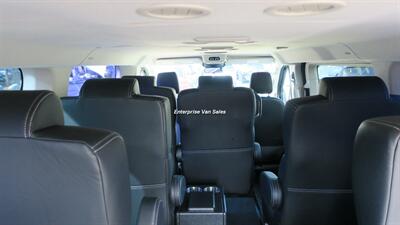 2021 Ford Transit 350 XLT Low Roof 9 Passenger Luxury Seating - Photo 13 - Long Beach, CA 90807