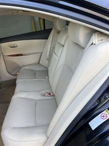 2011 Lexus ES 350 - Photo 16 - Sacramento, CA 95825