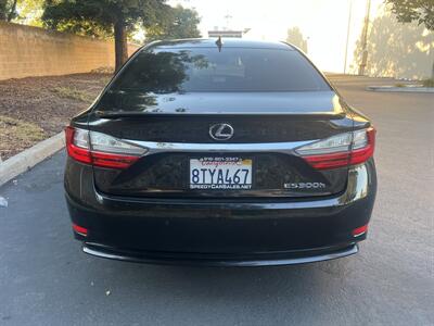 2017 Lexus ES 300h   - Photo 7 - Sacramento, CA 95825