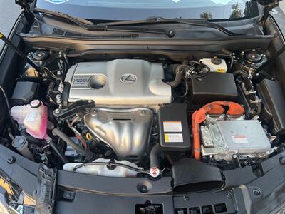 2017 Lexus ES 300h   - Photo 31 - Sacramento, CA 95825
