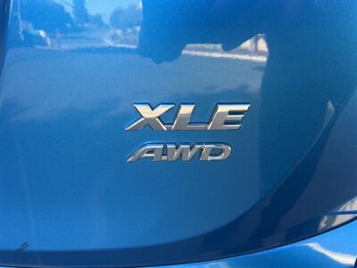 2017 Toyota RAV4 XLE - Photo 11 - Sacramento, CA 95825