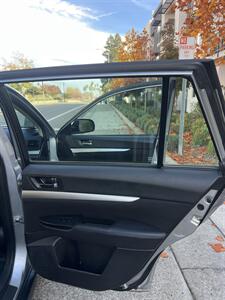 2012 Subaru Outback 2.5i - Photo 25 - Sacramento, CA 95825