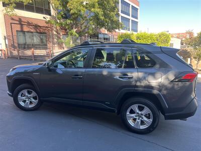 2019 Toyota RAV4 Hybrid XLE - Photo 5 - Sacramento, CA 95825