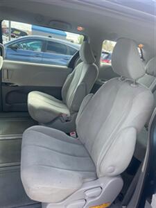 2014 Toyota Sienna L 7-Passenger   - Photo 11 - Sacramento, CA 95825