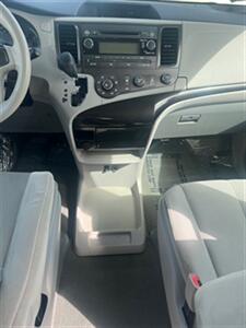 2014 Toyota Sienna L 7-Passenger   - Photo 22 - Sacramento, CA 95825
