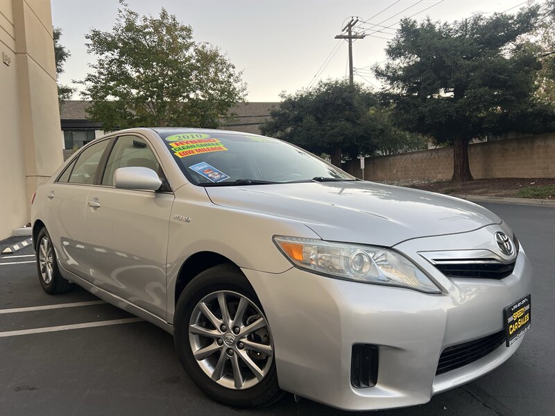 2010 Toyota Camry Hybrid  