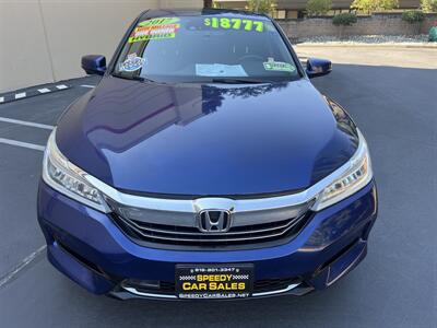 2017 Honda Accord Hybrid Touring   - Photo 3 - Sacramento, CA 95825