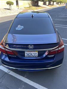 2017 Honda Accord Hybrid Touring   - Photo 8 - Sacramento, CA 95825