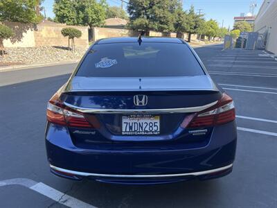 2017 Honda Accord Hybrid Touring   - Photo 7 - Sacramento, CA 95825