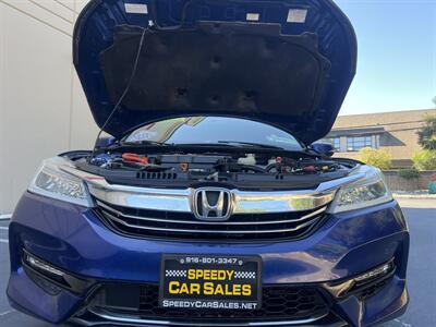 2017 Honda Accord Hybrid Touring   - Photo 32 - Sacramento, CA 95825
