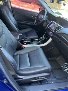 2017 Honda Accord Hybrid Touring   - Photo 24 - Sacramento, CA 95825
