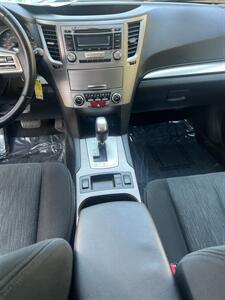 2013 Subaru Outback 2.5i Premium - Photo 16 - Sacramento, CA 95825