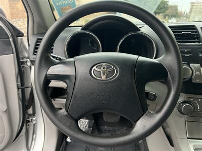 2011 Toyota Highlander - Photo 18 - Sacramento, CA 95825