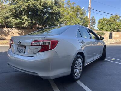 2012 Toyota Camry Hybrid LE   - Photo 9 - Sacramento, CA 95825