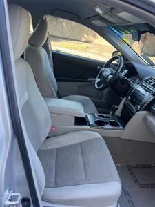 2012 Toyota Camry Hybrid LE   - Photo 23 - Sacramento, CA 95825