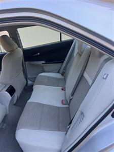 2012 Toyota Camry Hybrid LE   - Photo 17 - Sacramento, CA 95825