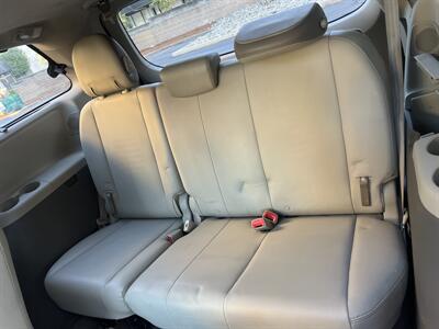 2012 Toyota Sienna XLE 7-Passenger   - Photo 18 - Sacramento, CA 95825