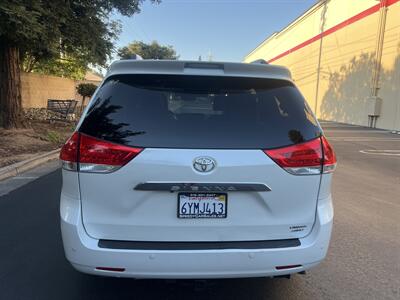 2012 Toyota Sienna XLE 7-Passenger   - Photo 7 - Sacramento, CA 95825