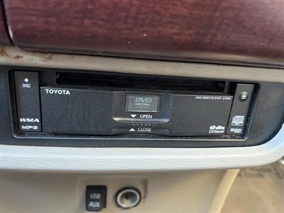 2012 Toyota Sienna XLE 7-Passenger   - Photo 35 - Sacramento, CA 95825