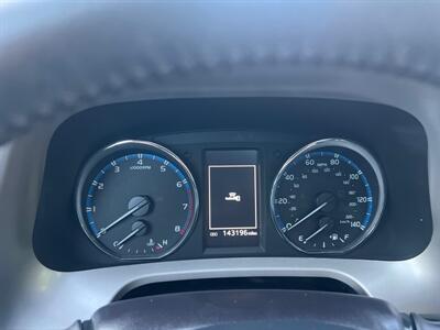 2017 Toyota RAV4 Platinum   - Photo 36 - Sacramento, CA 95825