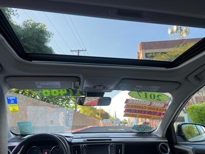 2017 Toyota RAV4 Platinum   - Photo 17 - Sacramento, CA 95825