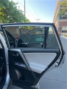 2017 Toyota RAV4 Platinum   - Photo 29 - Sacramento, CA 95825