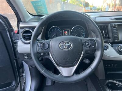 2017 Toyota RAV4 Platinum   - Photo 18 - Sacramento, CA 95825