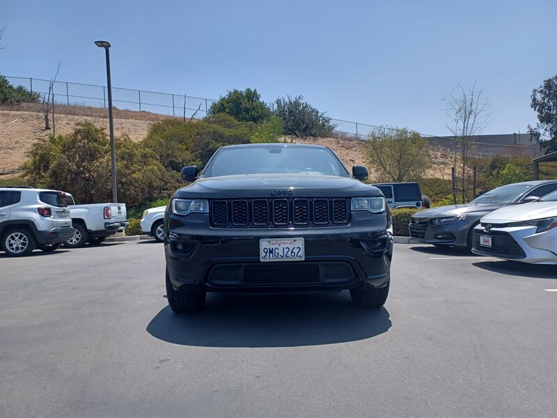 2017 Jeep Grand Cherokee Laredo E