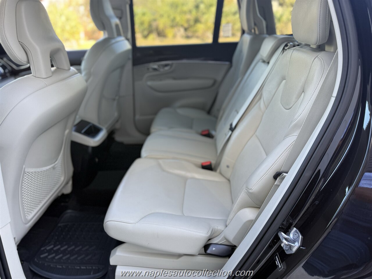 2017 Volvo XC90 T5 Momentum - Photo 17 - Fort Myers, FL 33967