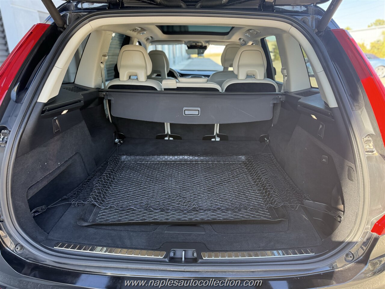 2017 Volvo XC90 T5 Momentum - Photo 24 - Fort Myers, FL 33967