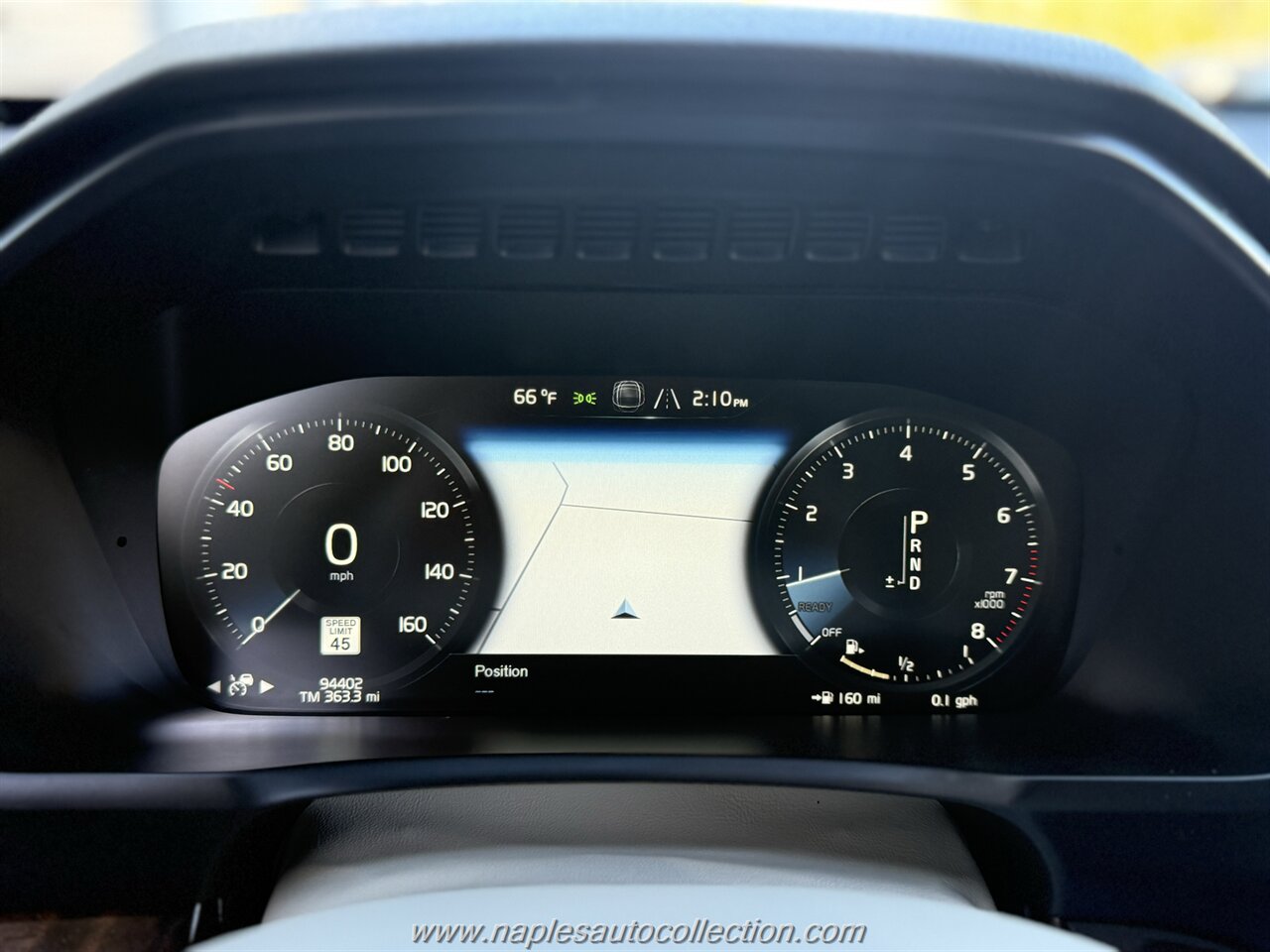 2017 Volvo XC90 T5 Momentum - Photo 13 - Fort Myers, FL 33967