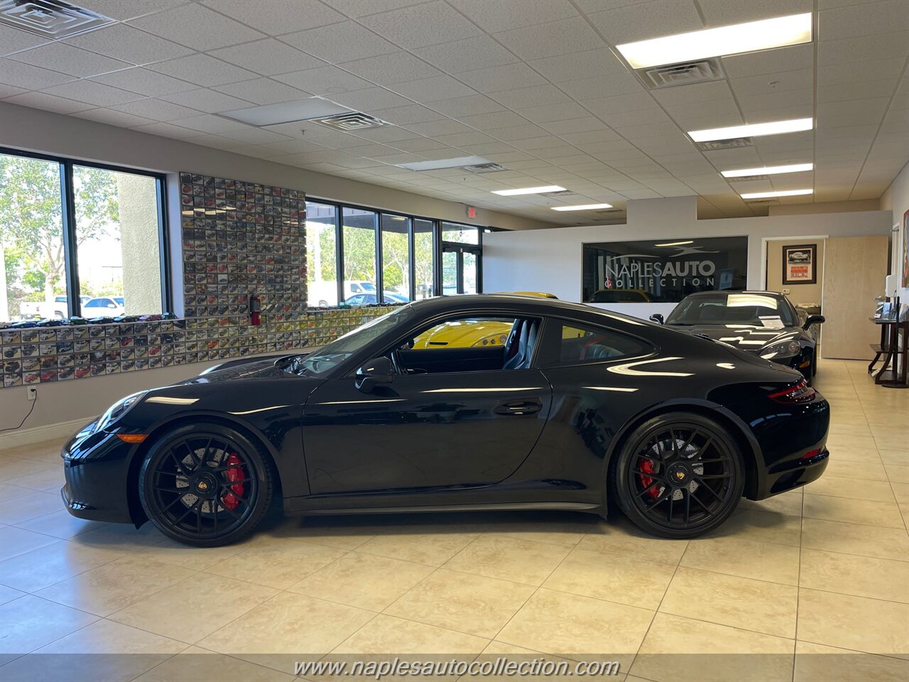 2019 Porsche 911 Carrera GTS   - Photo 9 - Fort Myers, FL 33967