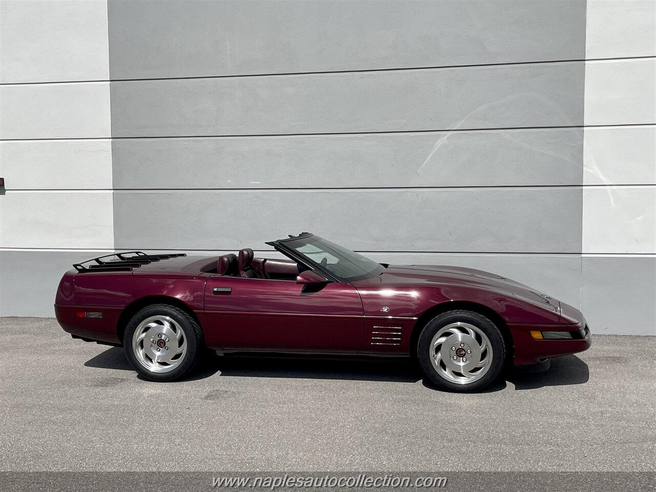 1993 Chevrolet Corvette   - Photo 20 - Fort Myers, FL 33967