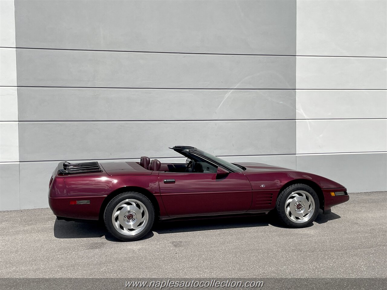 1993 Chevrolet Corvette   - Photo 19 - Fort Myers, FL 33967