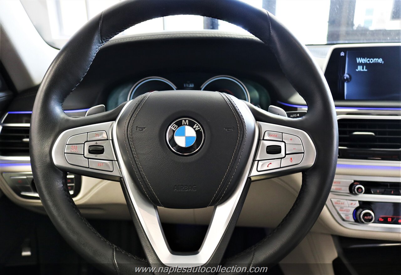 2016 BMW 750i xDrive   - Photo 10 - Fort Myers, FL 33967