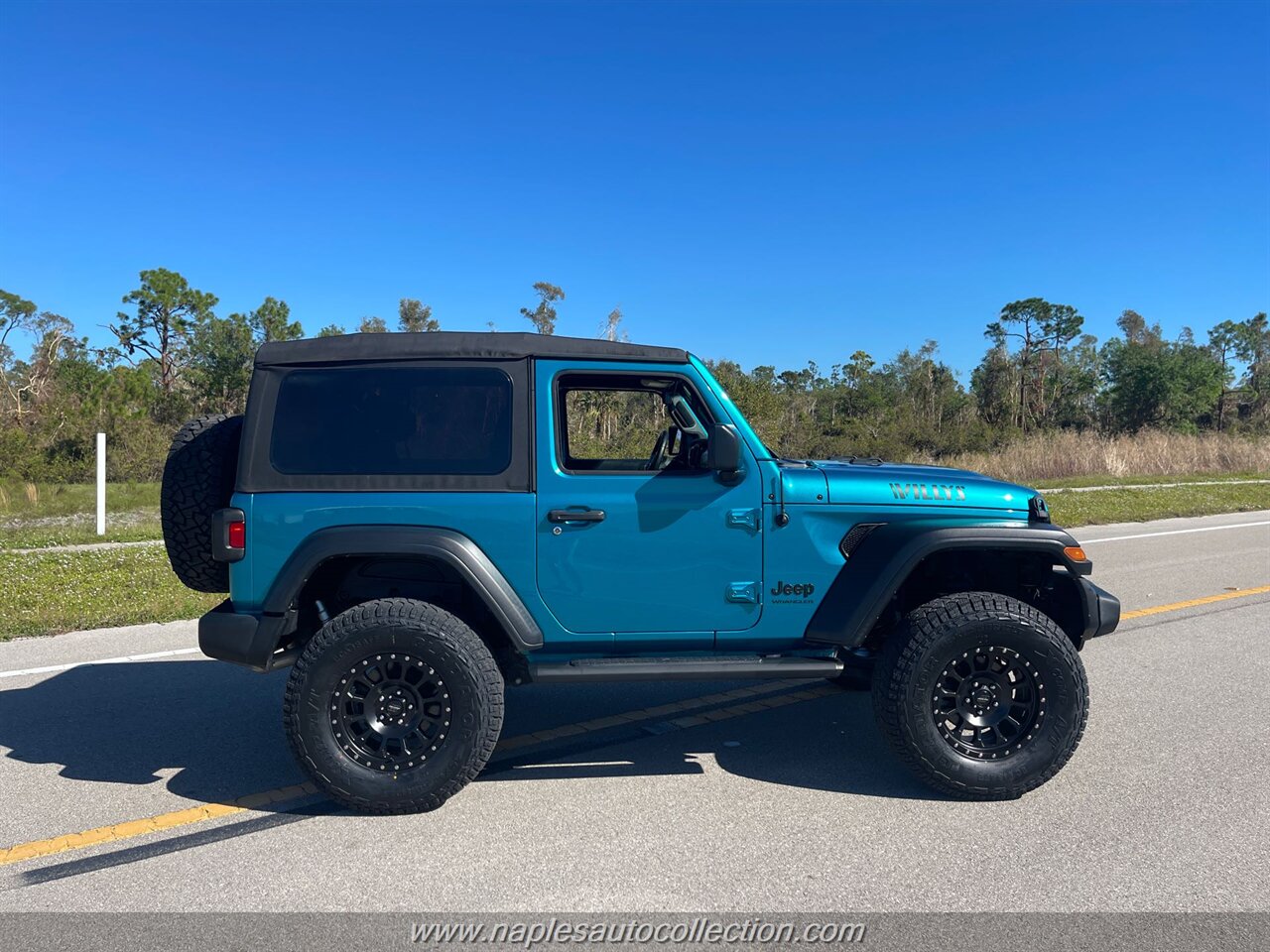 2020 Jeep Wrangler Sport  Willys - Photo 5 - Fort Myers, FL 33967