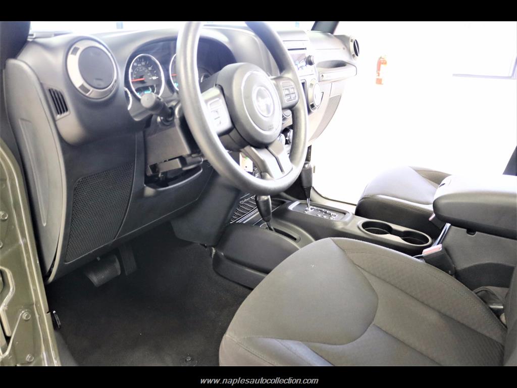 2016 Jeep Wrangler Unlimited Sport   - Photo 33 - Fort Myers, FL 33967