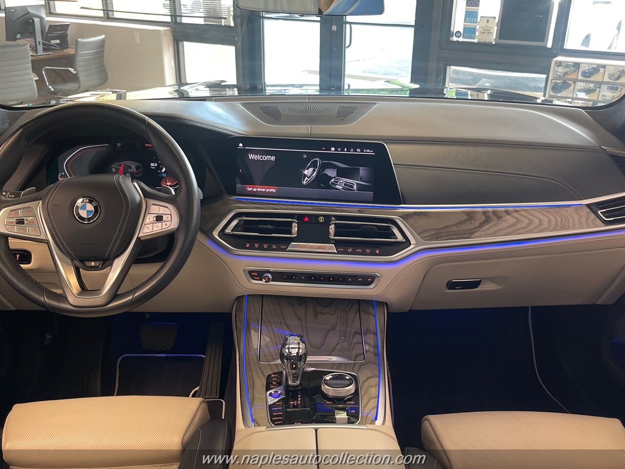 2019 BMW X7 xDrive50i   - Photo 14 - Fort Myers, FL 33967
