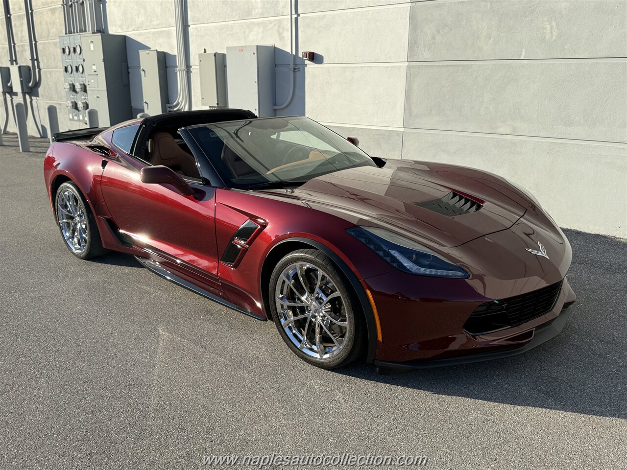 2019 Chevrolet Corvette Grand Sport   - Photo 5 - Fort Myers, FL 33967