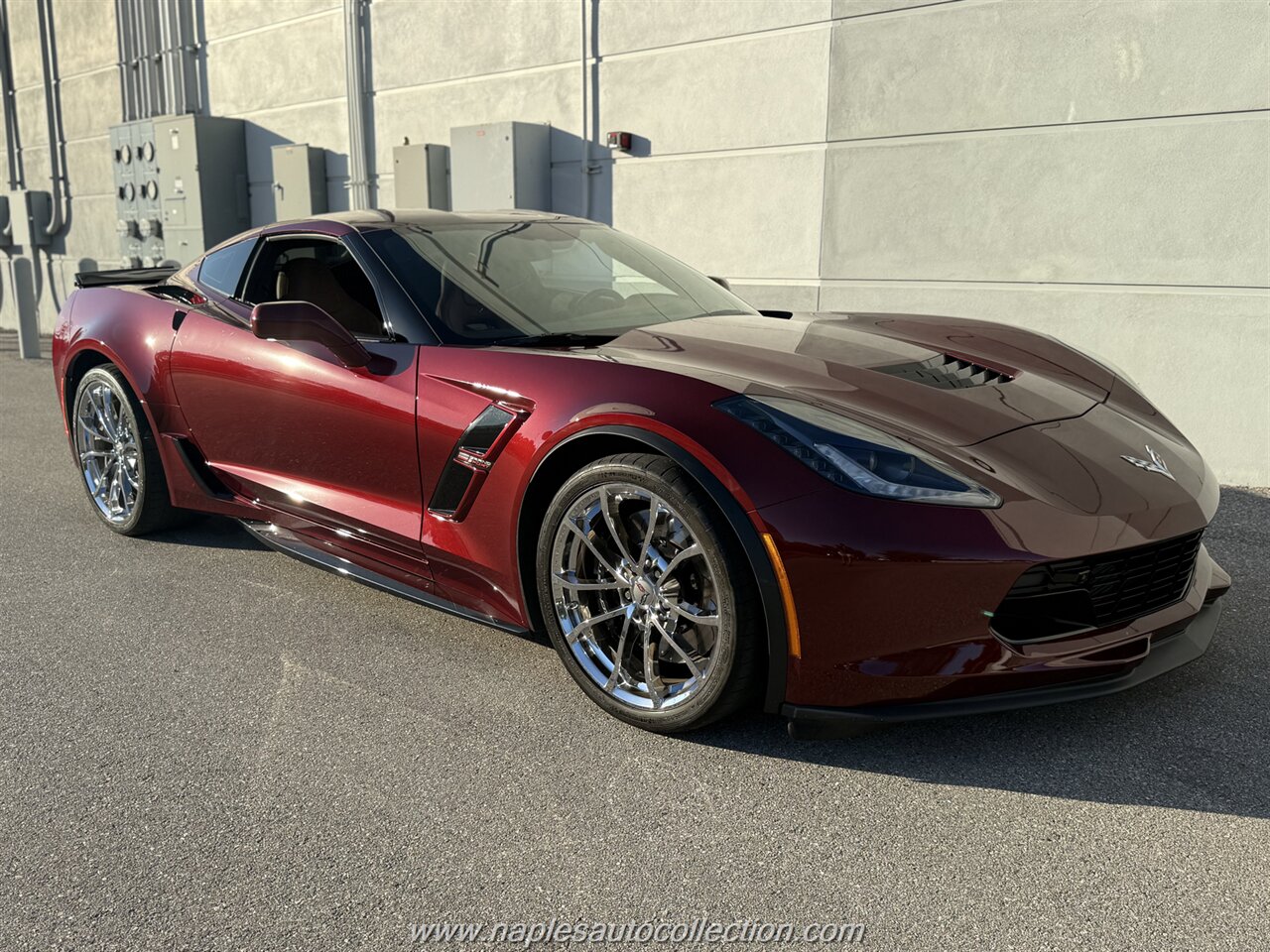 2019 Chevrolet Corvette Grand Sport   - Photo 3 - Fort Myers, FL 33967