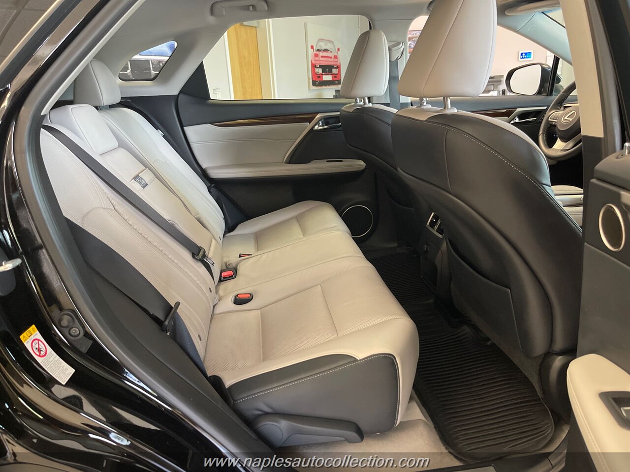 2019 Lexus RX 350   - Photo 18 - Fort Myers, FL 33967