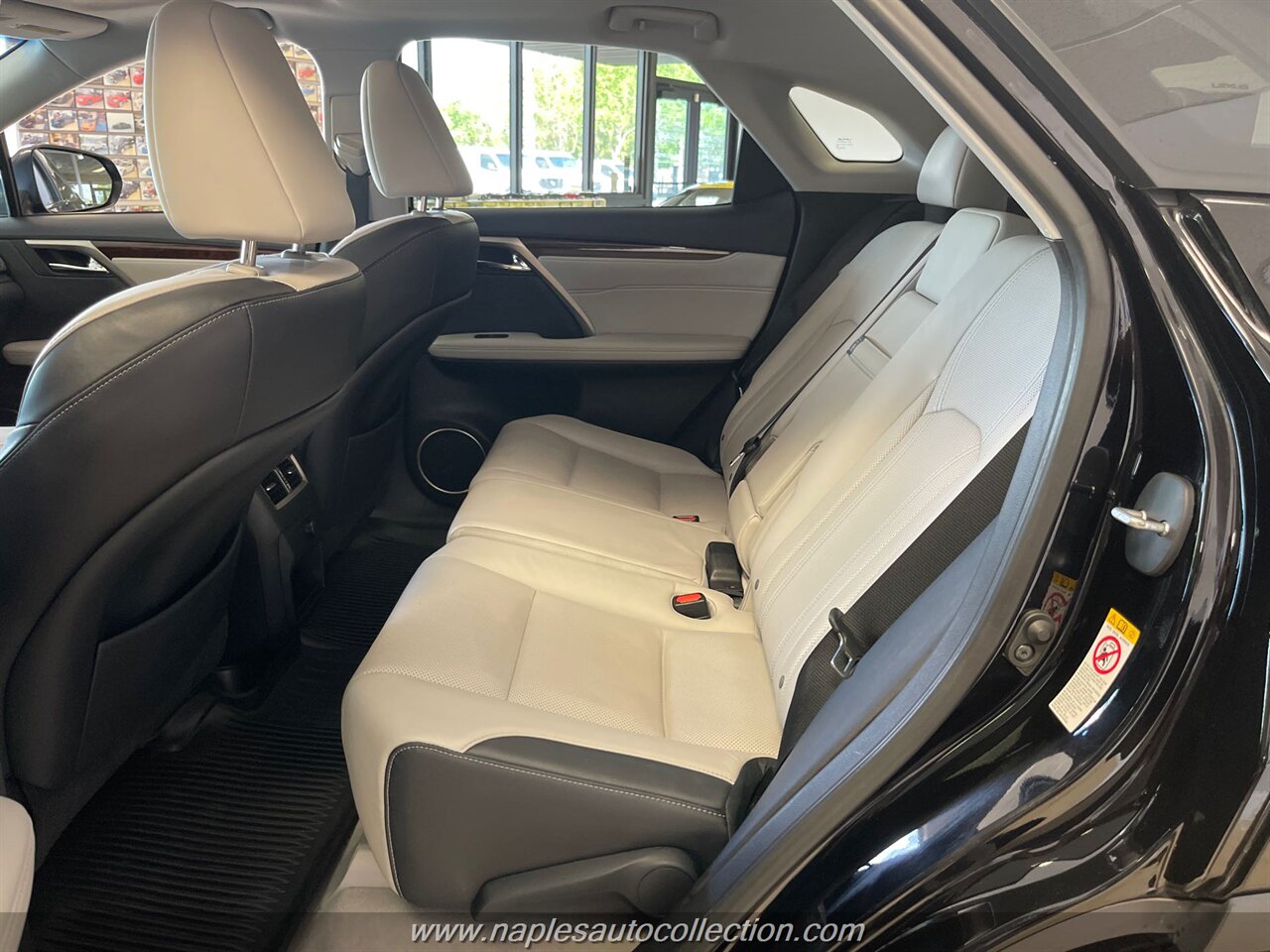 2019 Lexus RX 350   - Photo 21 - Fort Myers, FL 33967