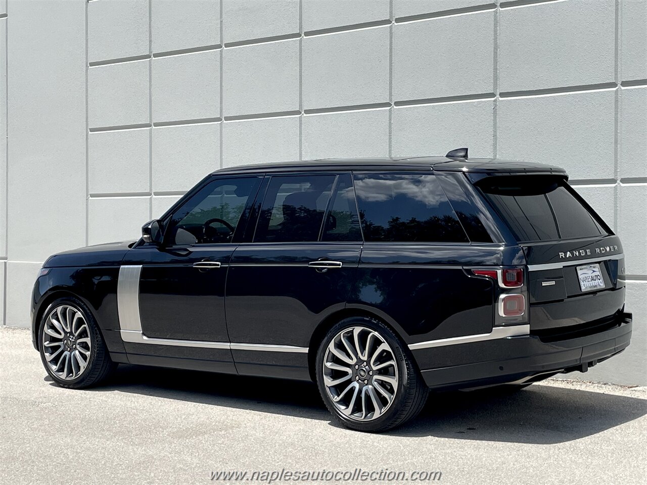 2019 Land Rover Range Rover Autobiography   - Photo 4 - Fort Myers, FL 33967