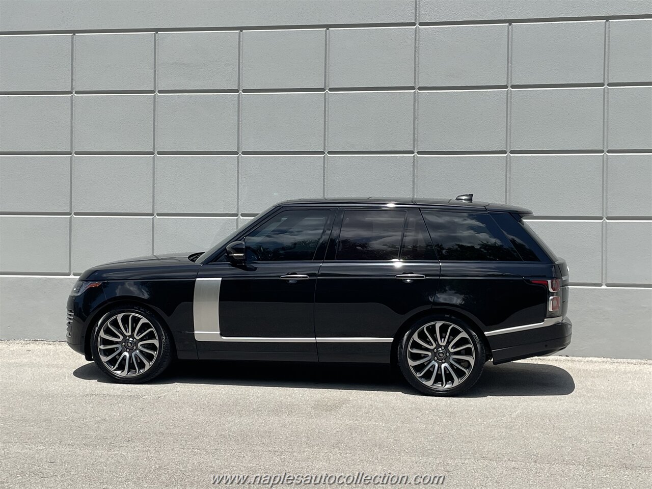 2019 Land Rover Range Rover Autobiography   - Photo 24 - Fort Myers, FL 33967