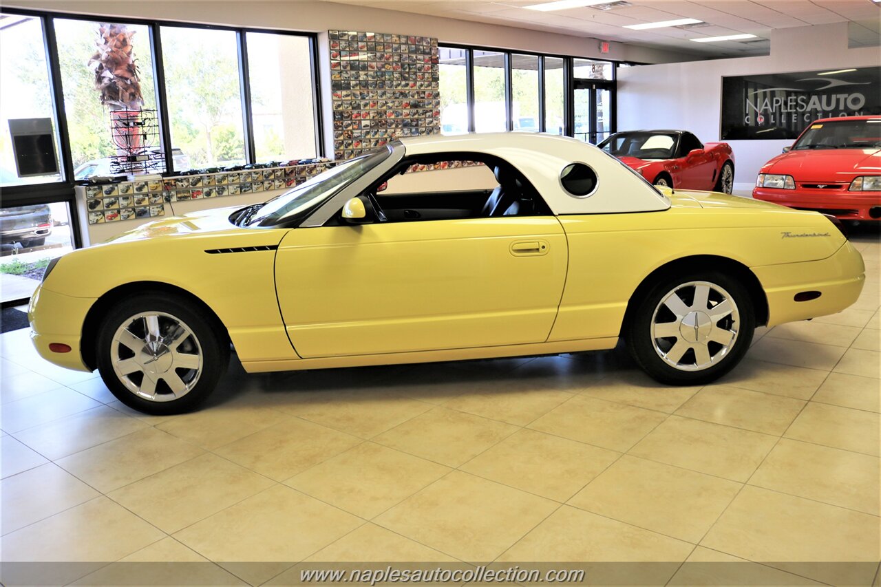 2002 Ford Thunderbird Deluxe   - Photo 11 - Fort Myers, FL 33967