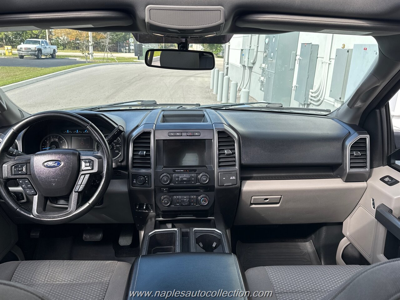 2017 Ford F-150 XLT  FX4 - Photo 16 - Fort Myers, FL 33967