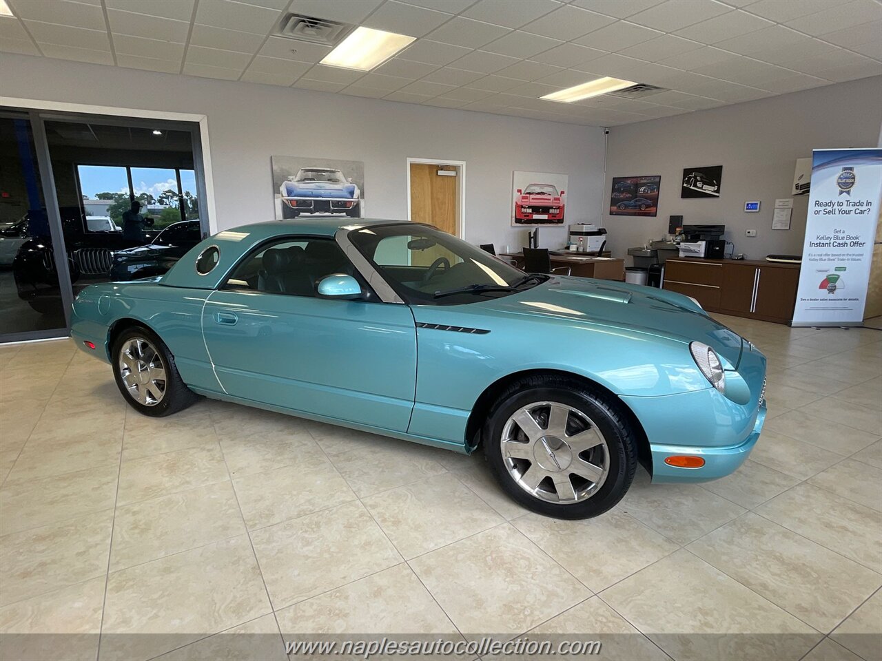 2002 Ford Thunderbird Deluxe   - Photo 4 - Fort Myers, FL 33967
