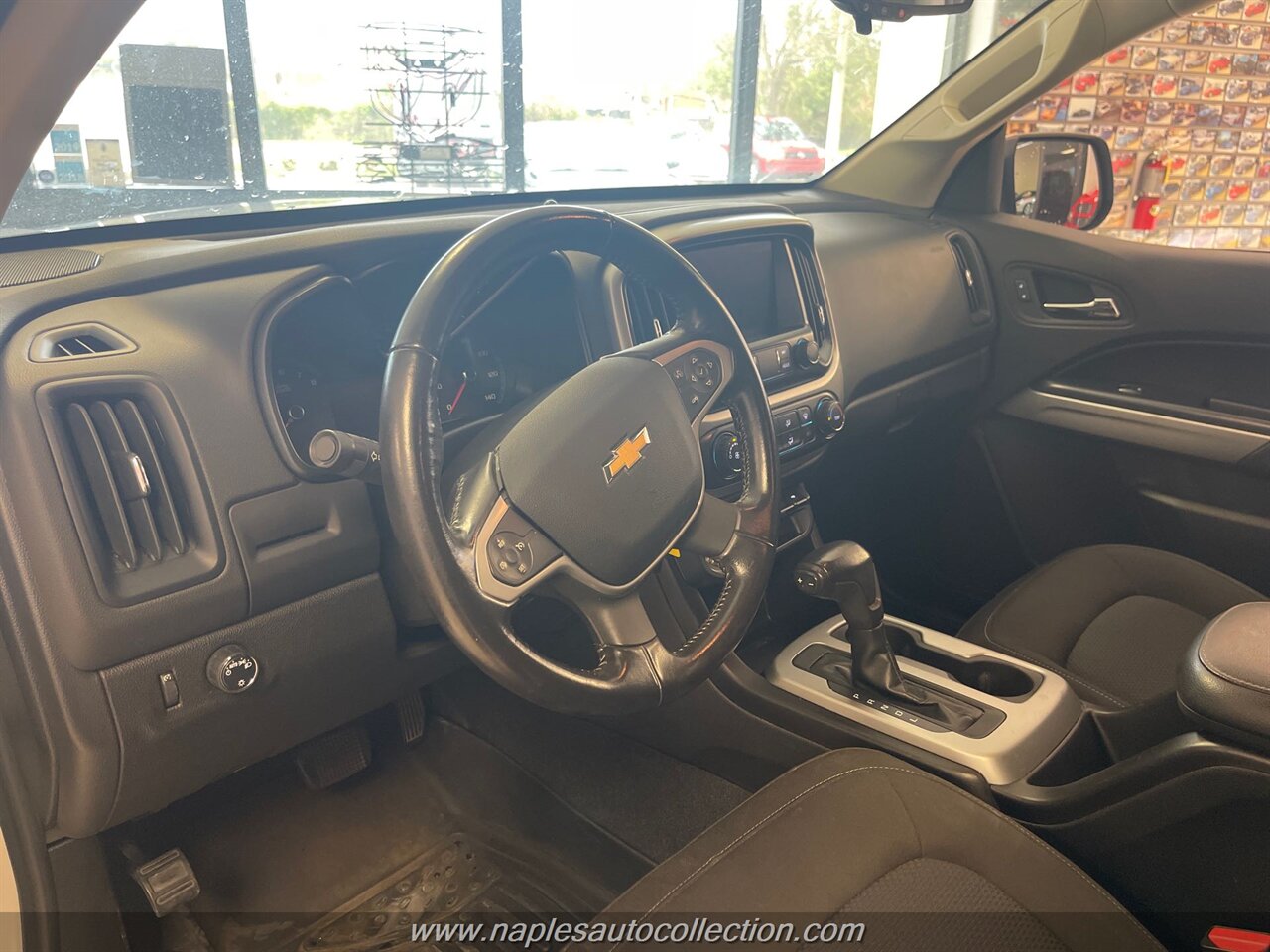 2019 Chevrolet Colorado LT   - Photo 11 - Fort Myers, FL 33967
